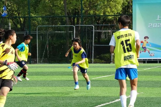 分享信息和用户自创内容相关图片