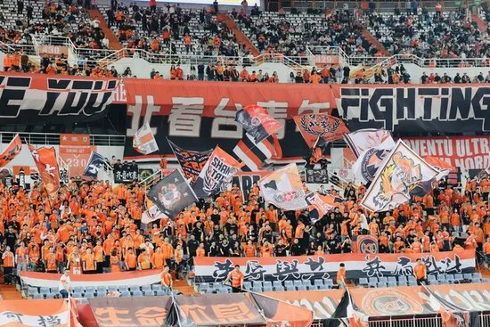 分享信息和用户自创内容相关图片