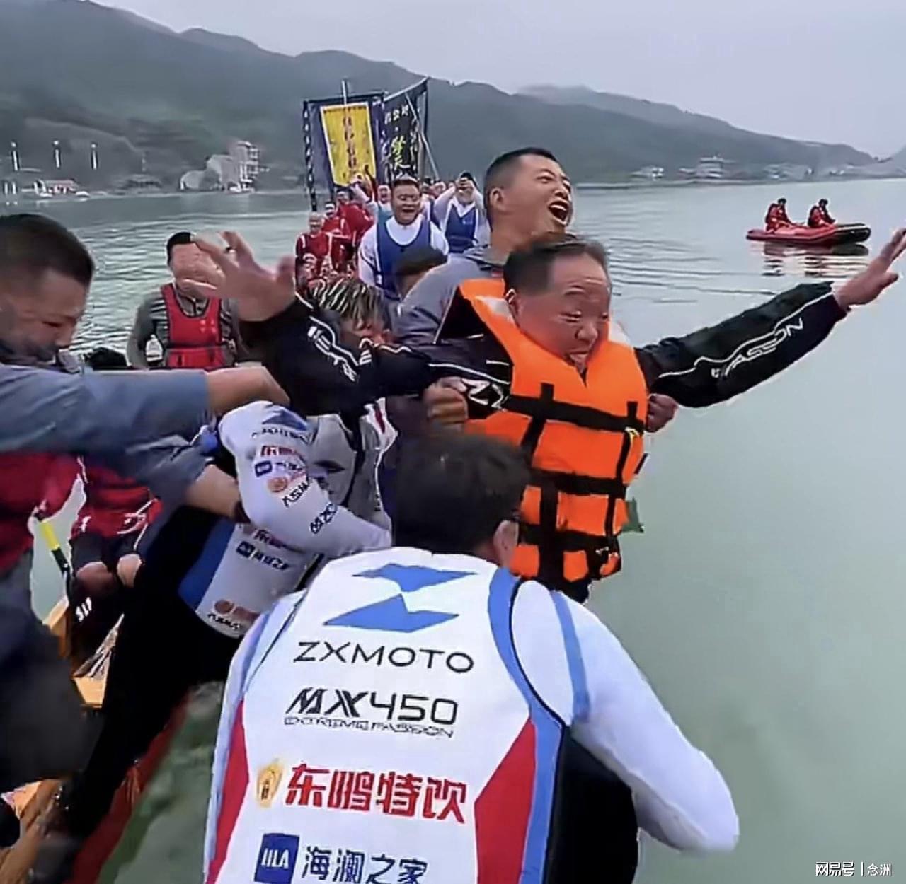 hjc888黄金城介绍图片